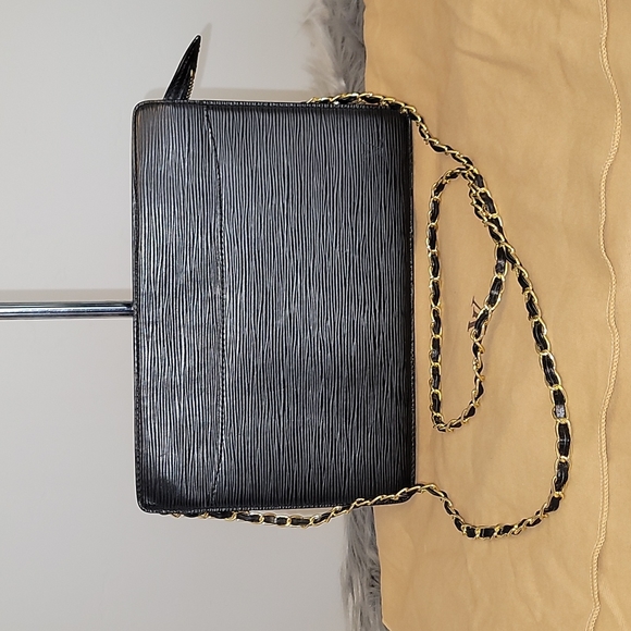 Louis Vuitton Handbags - LV Epi Black clutch  or sling bag (2)